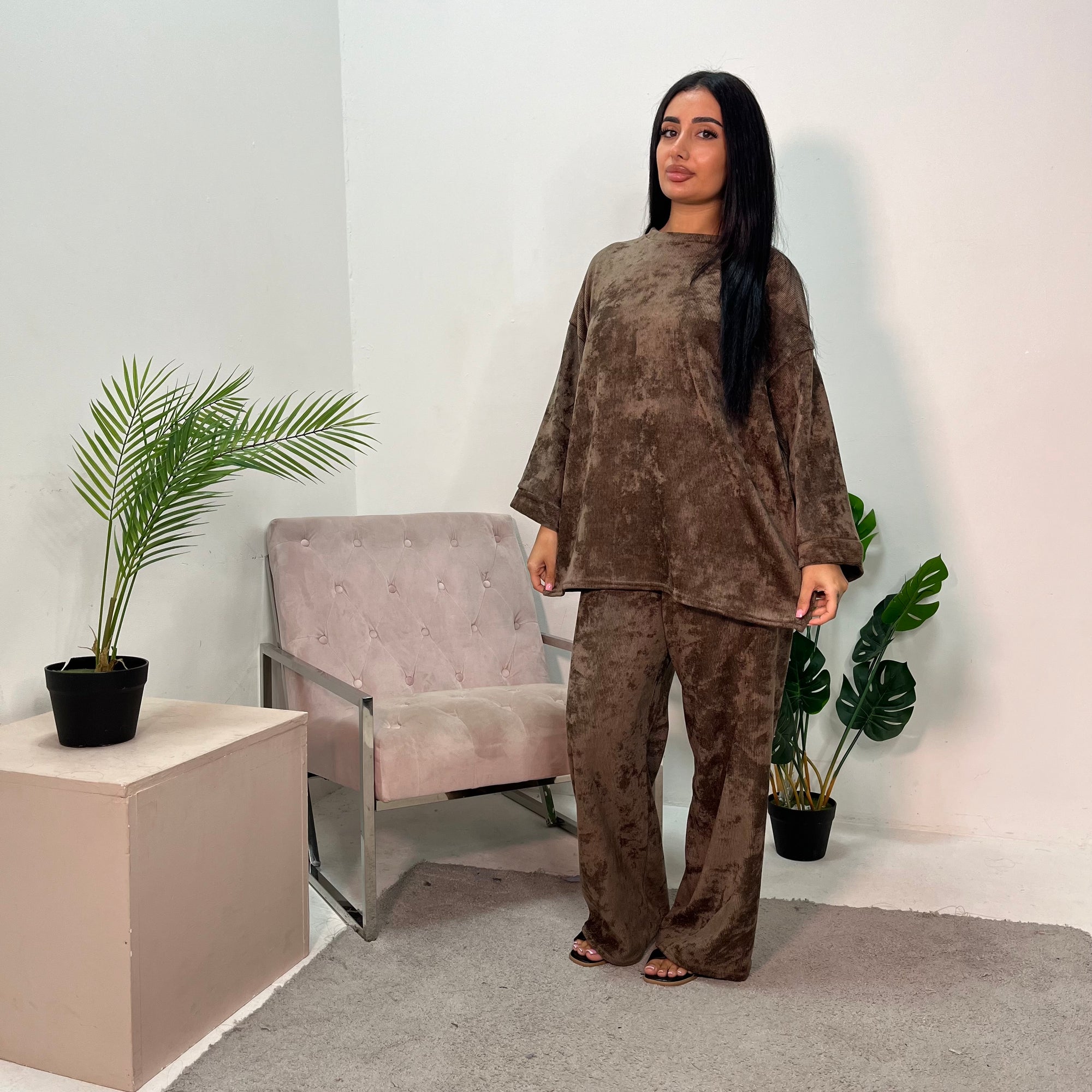 Lia Chocolate Ribbed Velvet Soft Premium Co ord